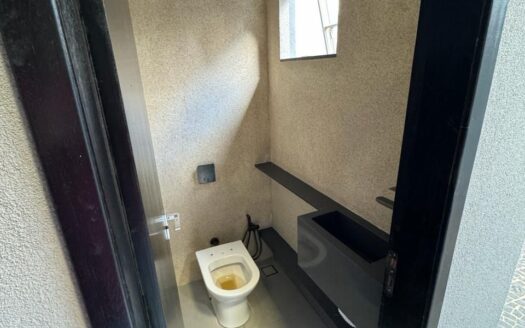 Sobrado à venda Res. Dona Luzia