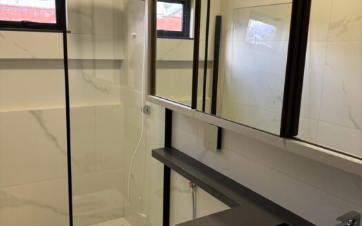 Sobrado à venda Res. Dona Luzia