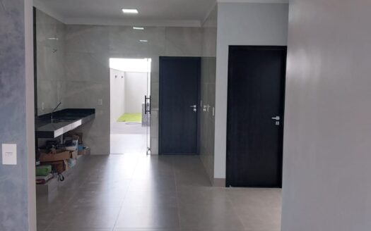 CASA À VENDA JD DOS IPES