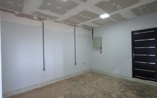 ALUGO GALPÃO NA AVENIDA NO CIDADE JARDIM