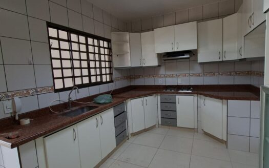 ALUGO SOBRADO ALTO PADRÃO PROX SHOPPING BURITI