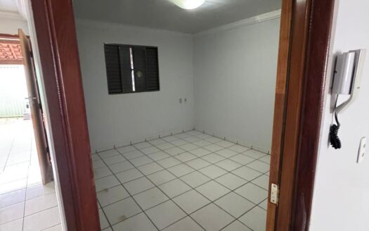 ALUGO CASA NO JD GOIAS