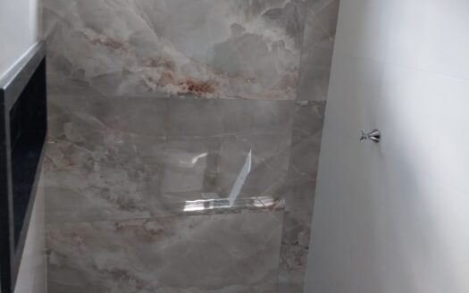 CASA À VENDA JD DOS IPES