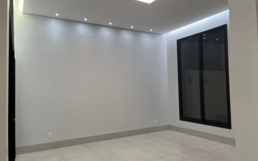 CASA À VENDA VILA ROMANA