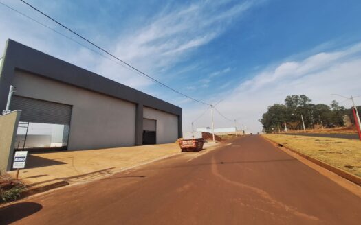 ALUGO GALPÃO NA AVENIDA NO CIDADE JARDIM