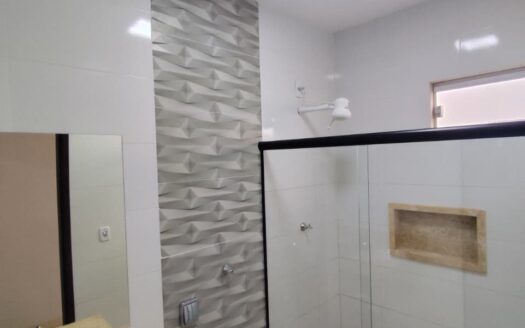 ALUGO CASA NO GAMELEIRA