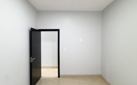 CASA À VENDA NO RESERVA DO PARQUE