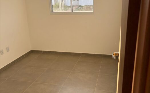 ALUGO CASA RESIDENCIAL MANDACARU