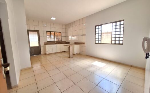 ALUGO CASA NA MORADA DO SOL