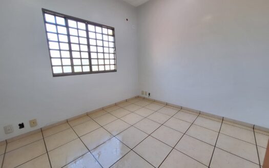 ALUGO CASA NA MORADA DO SOL