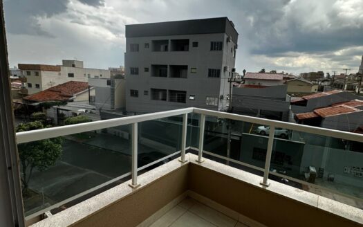 ALUGO APARTAMENTO PROXIMO À UNIRV 3 QUARTOS