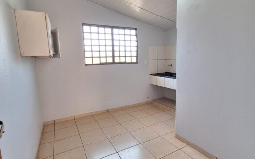 ALUGO CASA NA MORADA DO SOL