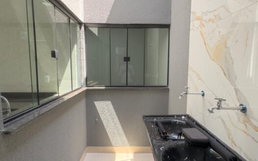 CASA À VENDA NO RESERVA DO PARQUE