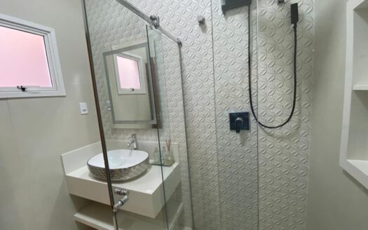 ALUGO CASA ALTO PADRAO EM CONDOMINIO FECHADO EM RIO VERDE