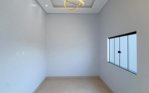 CASA À VENDA NO RESERVA DO PARQUE