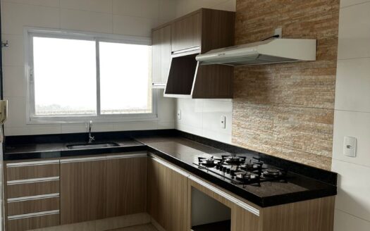 ALUGO APARTAMENTO PROXIMO À UNIRV 3 QUARTOS