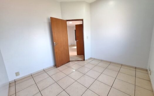 ALUGO CASA NA MORADA DO SOL