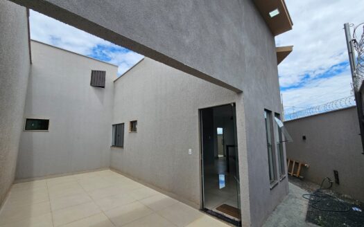 Casa à venda no Recanto dos Ipês