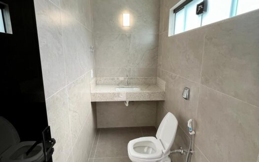 CASA À VENDA NO CANAA