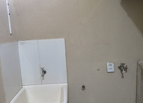 Alugo casa na Vila Rocha