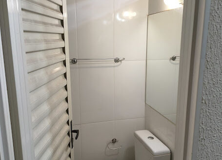 Alugo casa na Vila Rocha