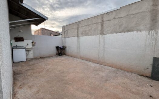 Vendo casa no Residencial Flamboyant
