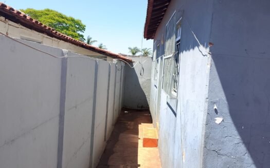 ALUGO CASA NO JD GOIAS PROX DO CENTRO