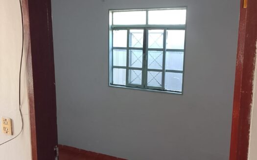 ALUGO CASA NO JD GOIAS PROX DO CENTRO