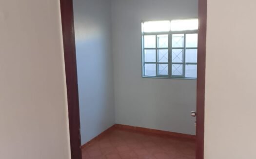 ALUGO CASA NO JD GOIAS PROX DO CENTRO