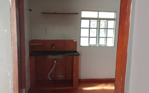 ALUGO CASA NO JD GOIAS PROX DO CENTRO