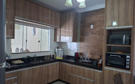 ALUGO CASA NO RESIDENCIAL ATAIDES